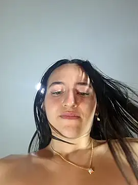 Naty_wet_17