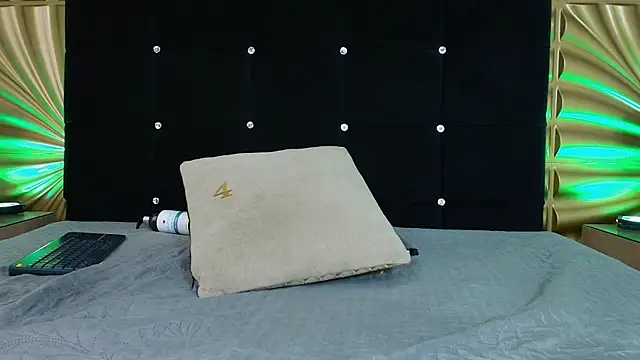 emmily_keller19 webcam