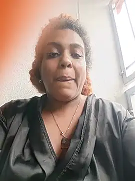 ELLA_KELLY webcam