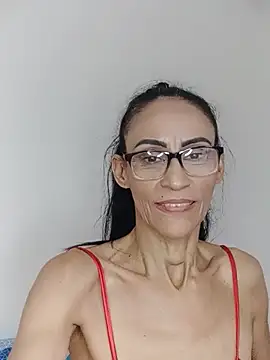 BarbaraMature live cam on StripChat