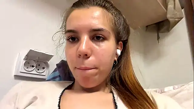 LaurindaStalford webcam