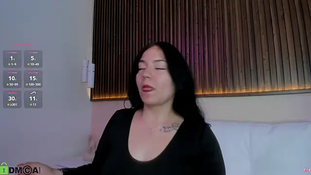 rebecaa_grey webcam