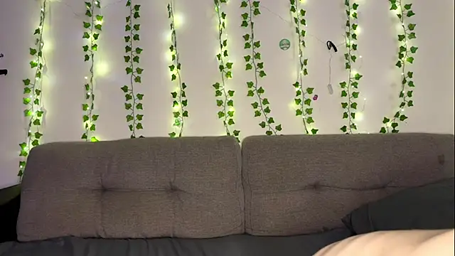 ursexxlenaxx - UrSexxLenaxx's free webcam - UK Sex Cams