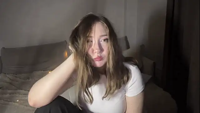 LolaPanzica webcam