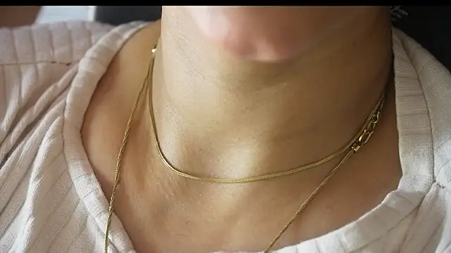 -AyeshaSinghania- webcam