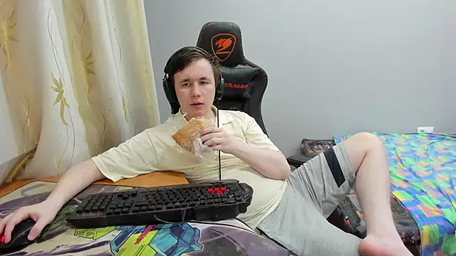 iliaskrislove webcam