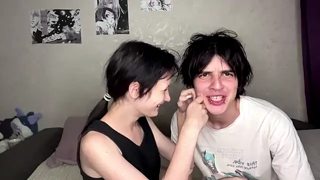 altycouple webcam