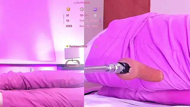 CandyHolmes webcam