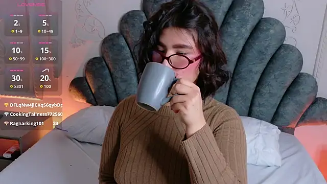 Emily-Cooper- webcam