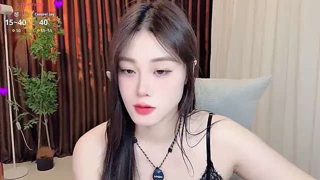 Ttang66- live cam on StripChat