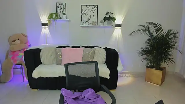 Susy_Doll1 live cam on StripChat