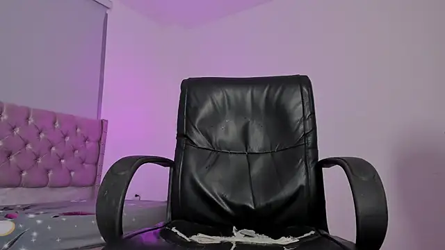 ryo_kush_ webcam