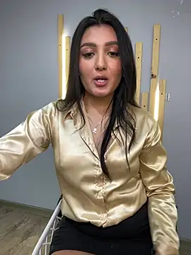 Milapearl__ webcam