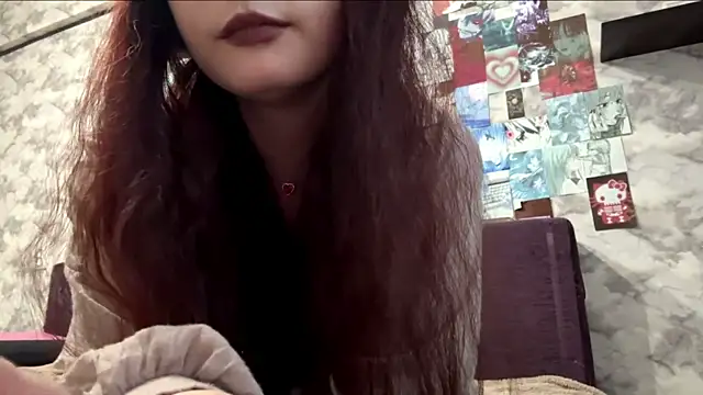SuzanMoote webcam