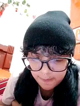 MacG21_ webcam