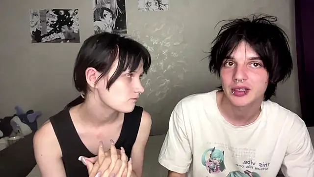 altycouple - Altycouple's free webcam - UK Sex Cams