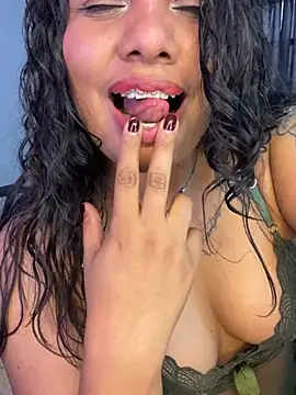 Rashell1_Queen