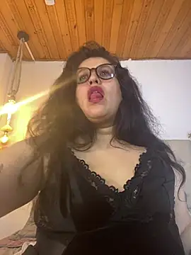 Andrea_secret_ live cam on StripChat