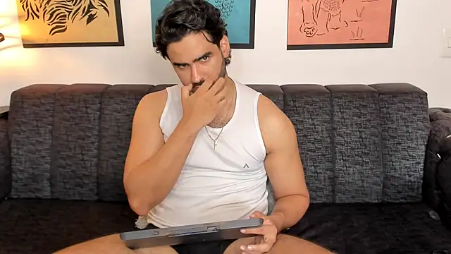 Brad_Martin Live Web Cam Show