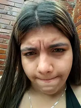 Ivy_enjoy live cam on StripChat