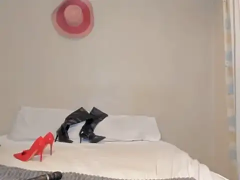 AfricanSquirtingQueen webcam