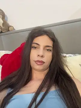CurlyLara live webcam