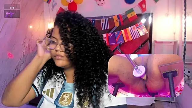 MhiaRey webcam