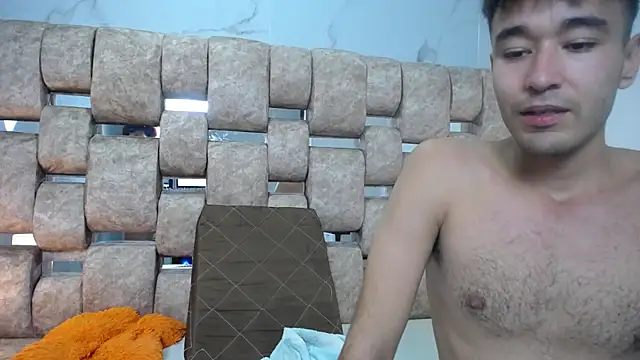 KathyAiden webcam