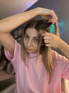 Mia_Ethan