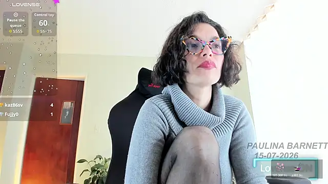 paulinabarnett- live cam on StripChat