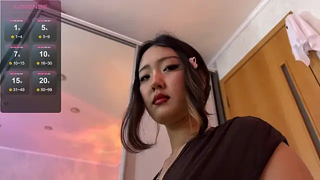 adajoaans - AdaJoaans's free webcam - UK Sex Cams
