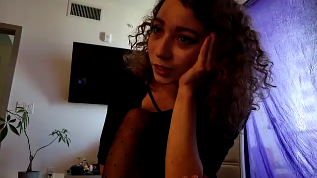 Littledeathtrap webcam