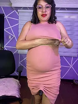 MiiaaJoness webcam