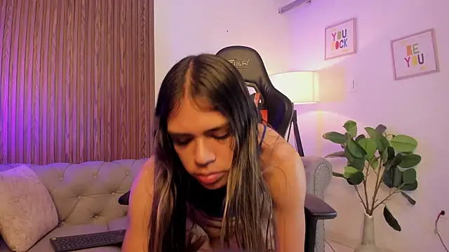 EmmaBlake1