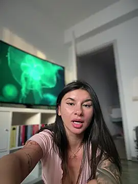 DramaQueen__ live webcam