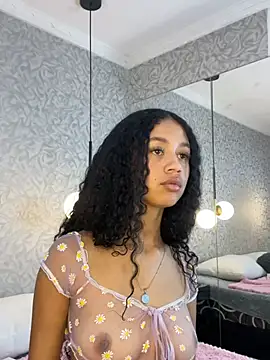 jadee8 webcam