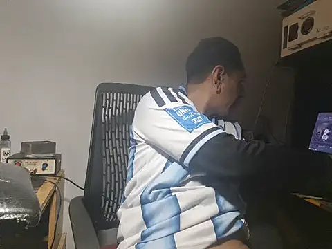 Deatres_ webcam