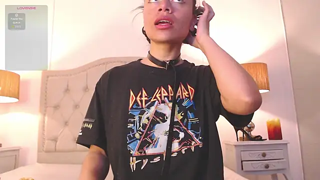 AllyPretty- webcam