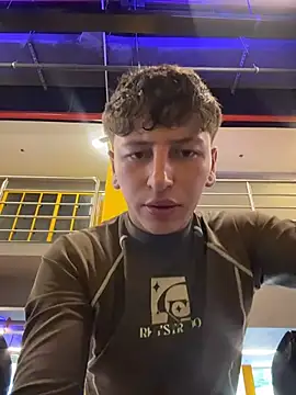 ARON_LUXX webcam