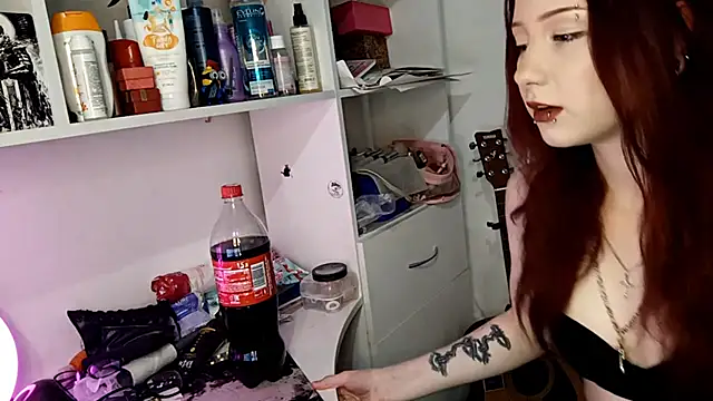 em0emily webcam