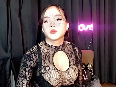 ExpensiveTiffanyxx webcam