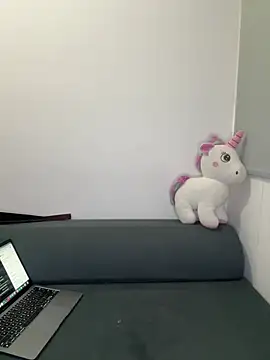 CozyMiaa Live Web Cam Show