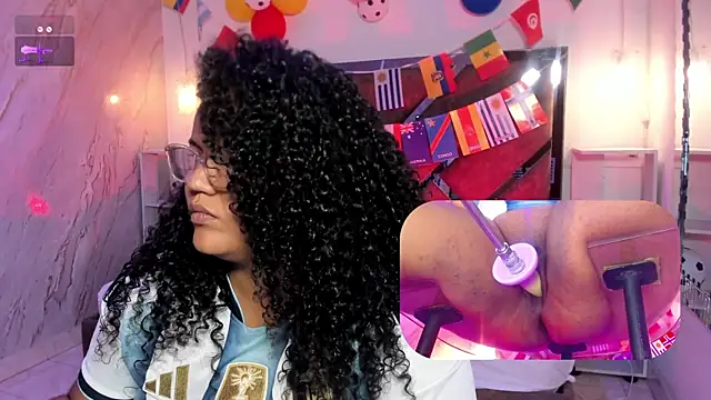 MhiaRey webcam