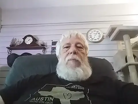 Buttercupwantsyou webcam