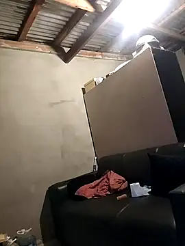 RETURNOFTPNUTS webcam