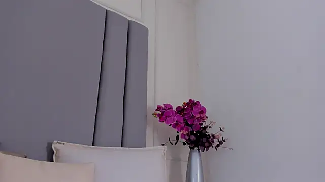 CannelaSmith webcam