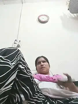 Ritika_singh71 webcam