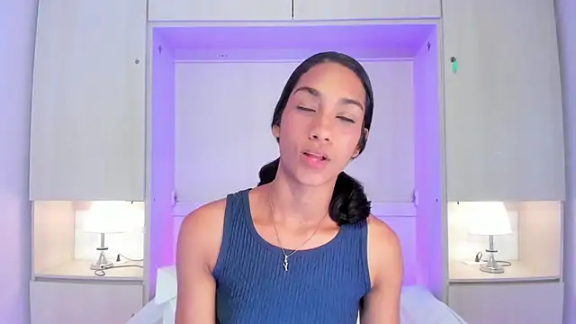 AnahiCollins webcam