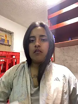 Annie_Alicee webcam