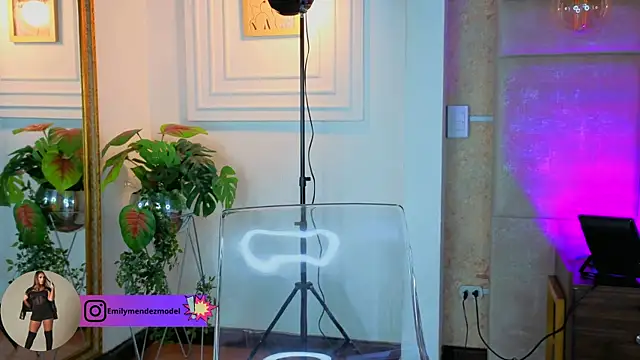 AlessiaLondon webcam